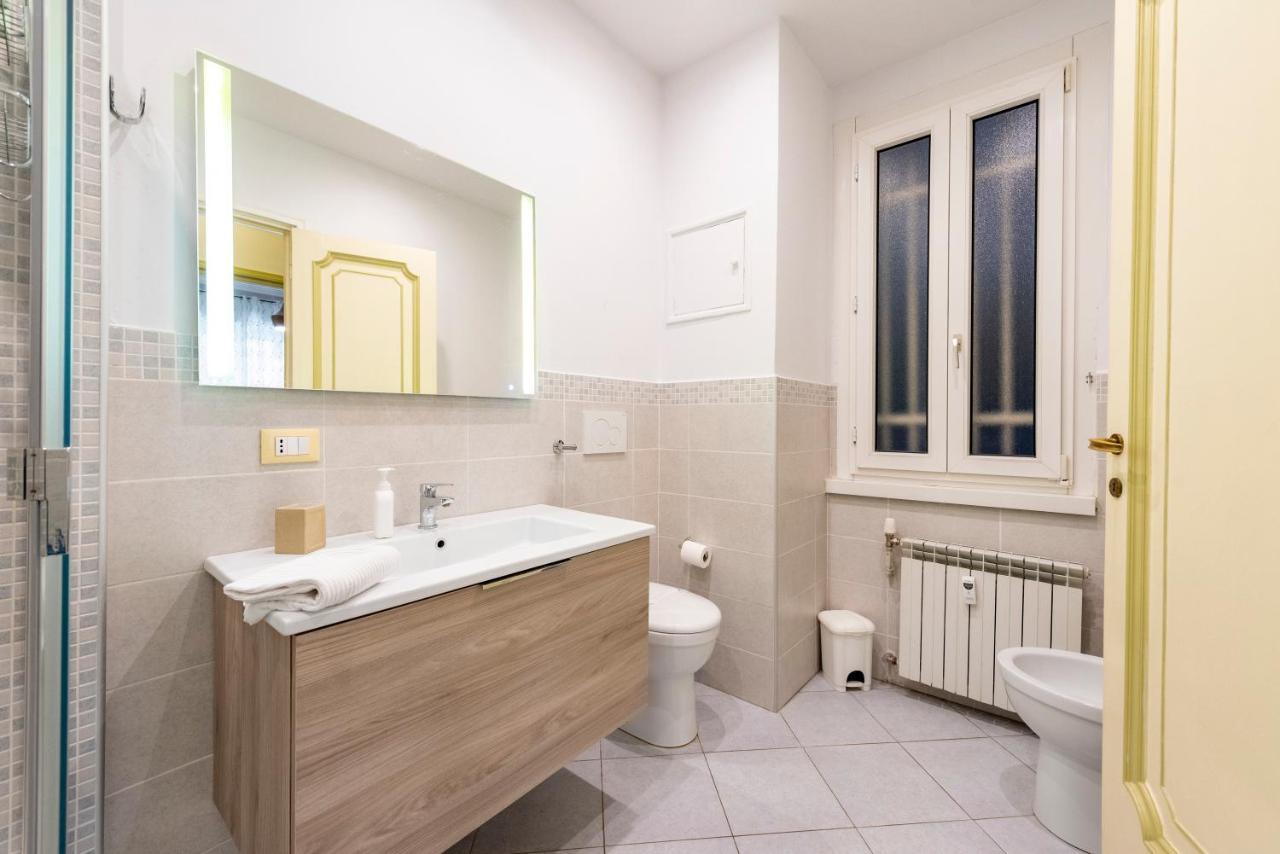 Joivy Cute Flat With Terrace Apartment Genoa Bagian luar foto